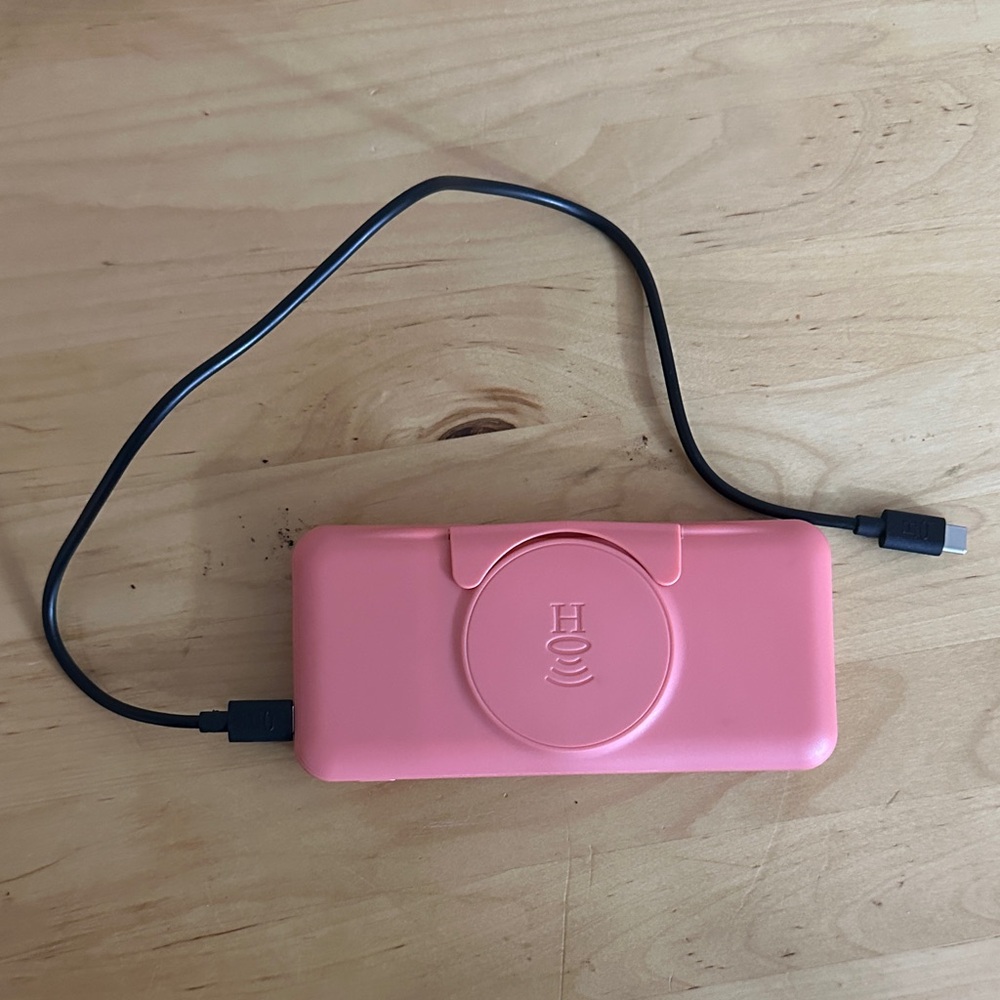 Halo Coral Portable Charger